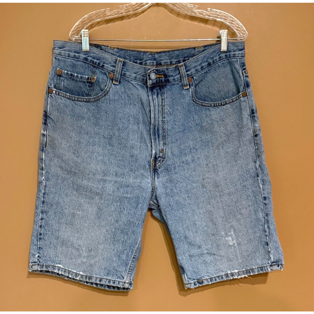 Vintage Levis 505 Jean Shorts Mens Size 38x10 Y2K